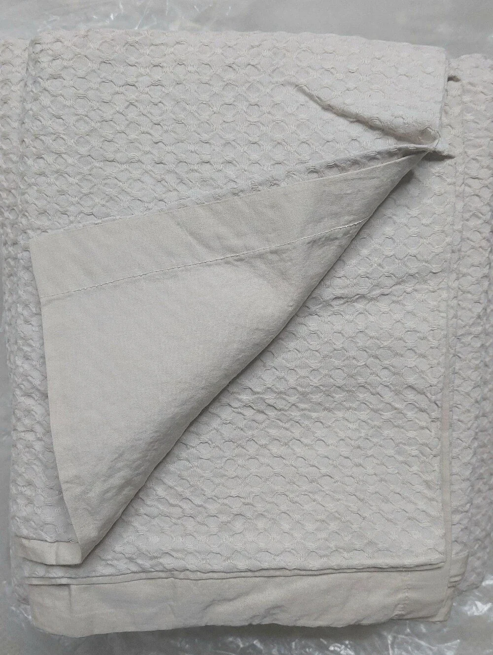 Quince bedding can